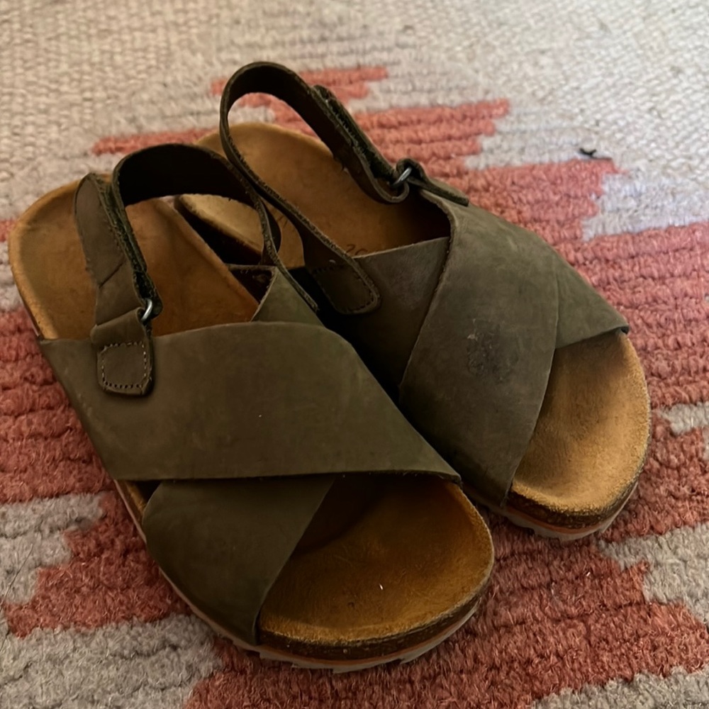 Olive green leather sandles